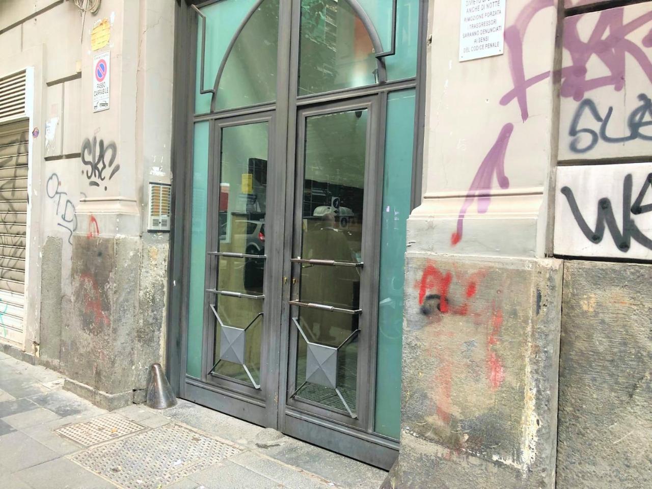 Case Vacanze " Il Duomo" Napoli Екстер'єр фото